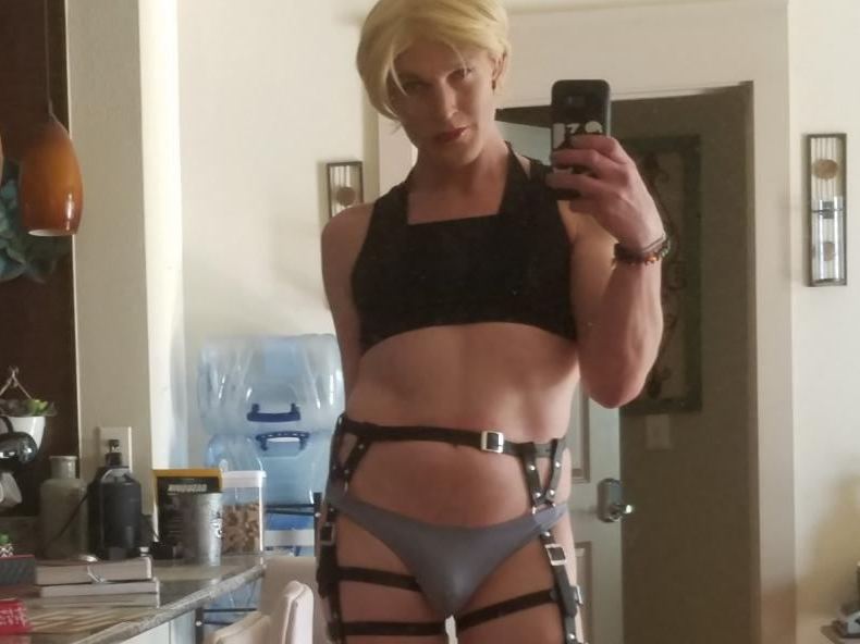 Image de profil du modèle de webcam RolyndRayne
