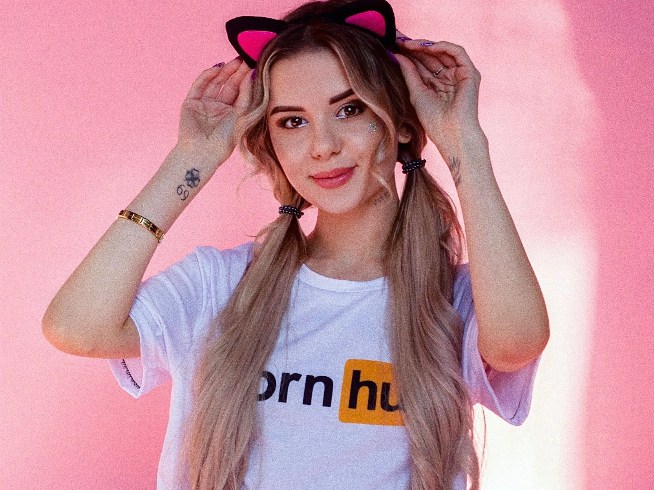 AlinaVibeMe immagine del profilo del modello di cam