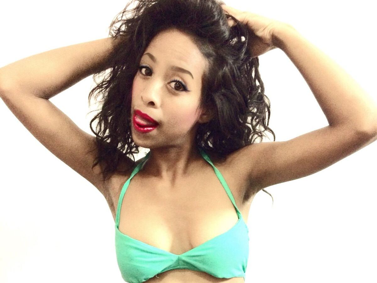 Candiy123 immagine del profilo del modello di cam