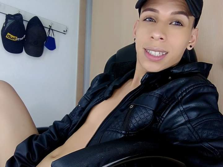 MaracuchoHot profilbild på webbkameramodell 