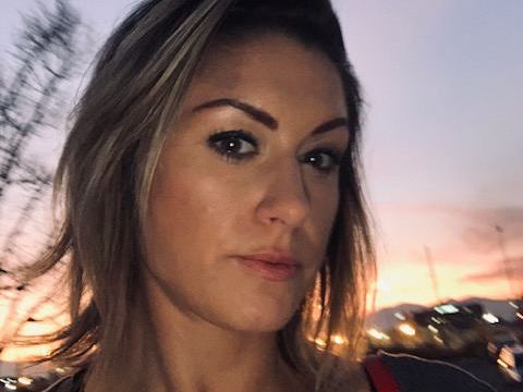 Imagen de perfil de modelo de cámara web de MandiDandy