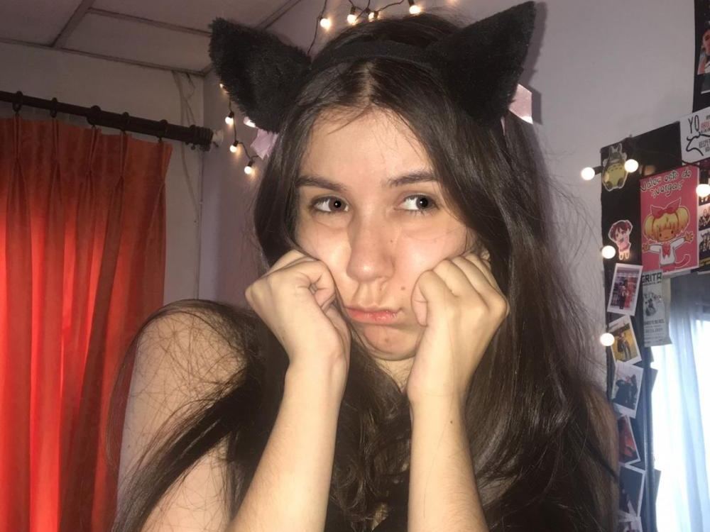 Image de profil du modèle de webcam sweet_littlebunny