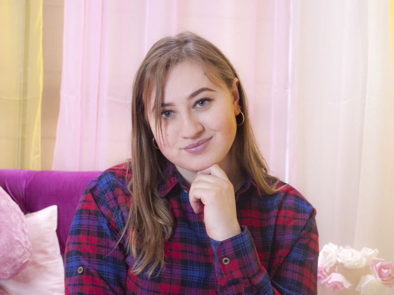 Intérprete MilaTanner Foto 7