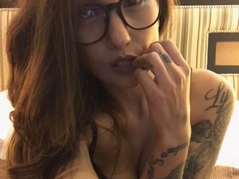CarinaCasette cam model profile picture 