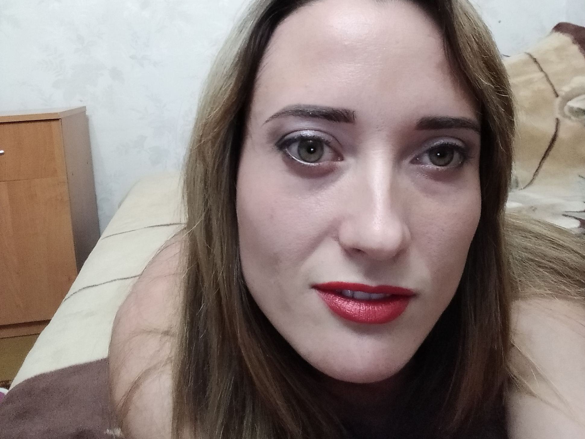 Profilbilde av BellaJulls webkamera modell