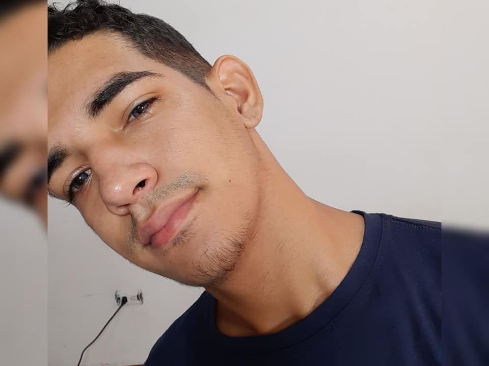yeye_latin cam model profile picture 