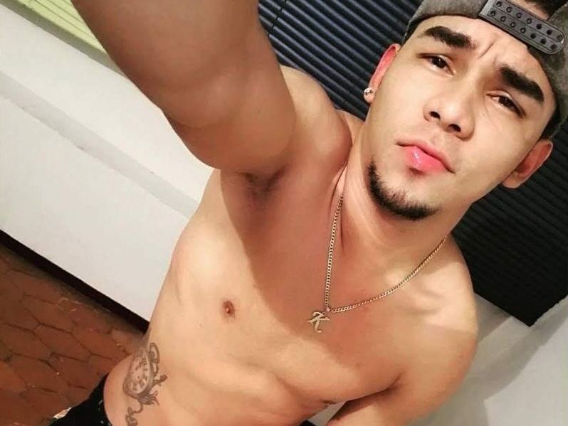 Lloco_hotBoy immagine del profilo del modello di cam