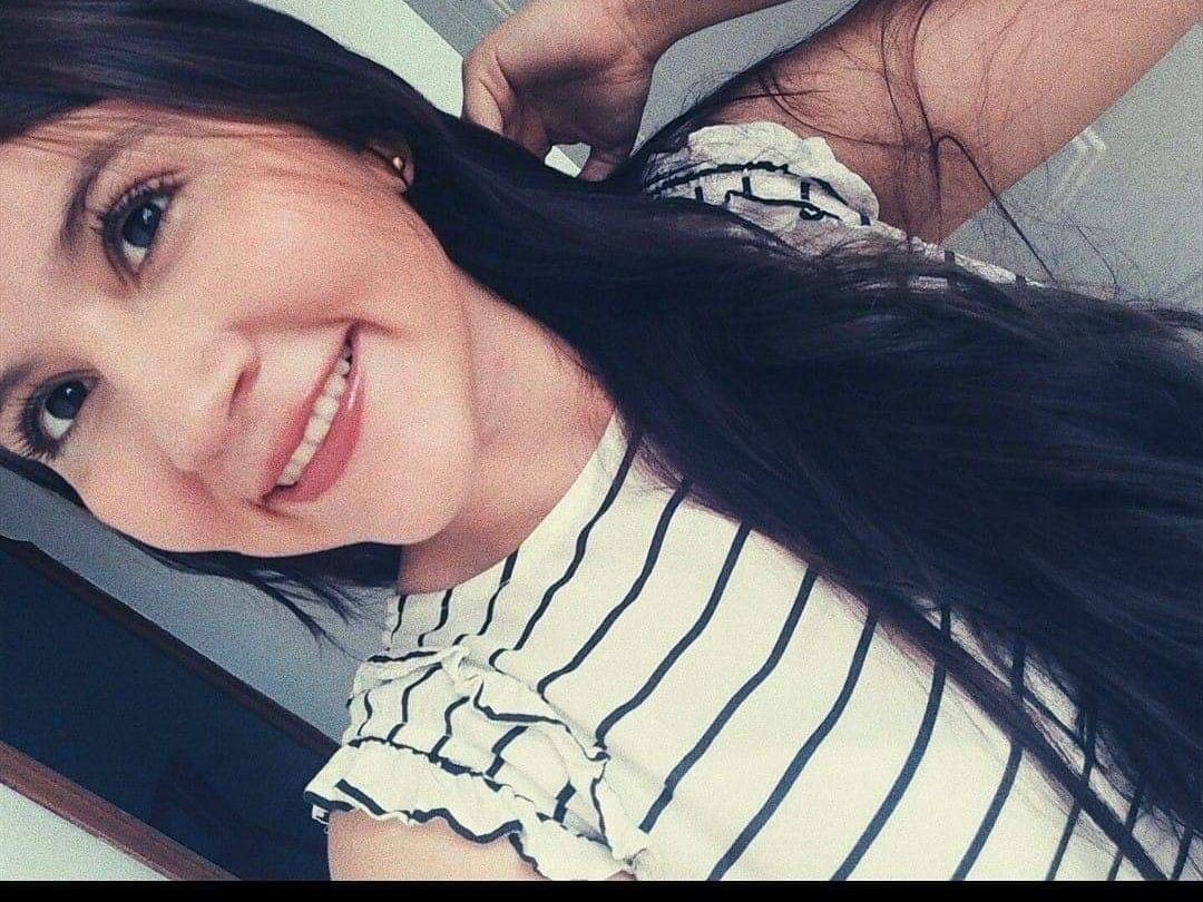 MiaFooster profilbild på webbkameramodell 