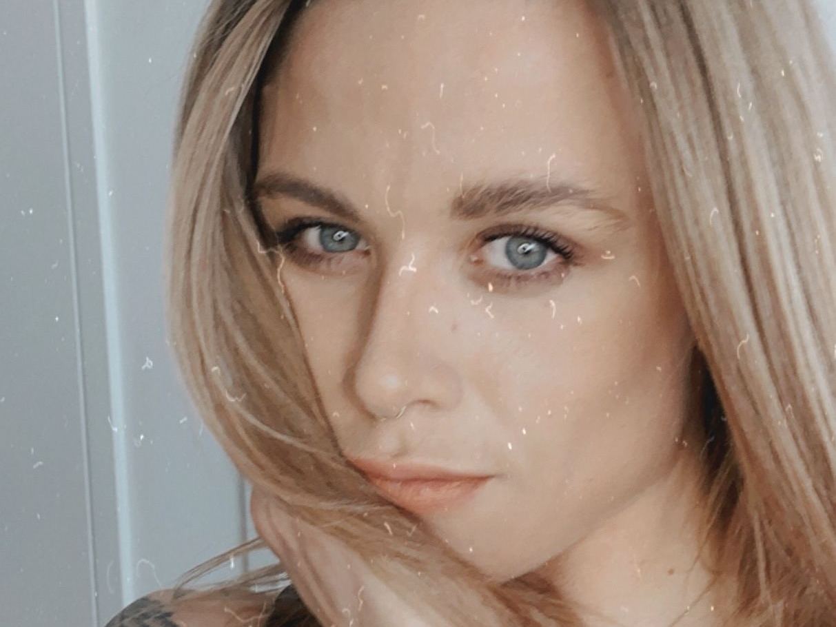 OliviaOnCam immagine del profilo del modello di cam