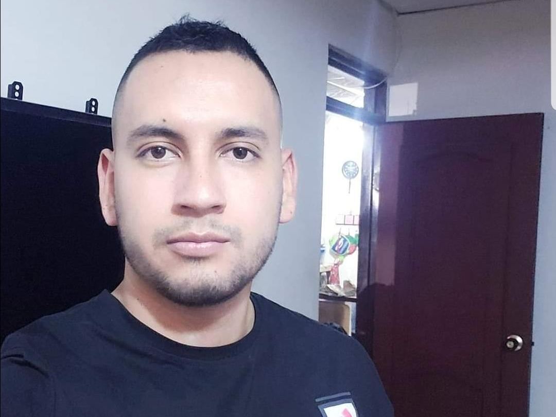 Image de profil du modèle de webcam Fabian_albertox