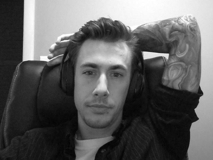 Image de profil du modèle de webcam Kilo_Kilo