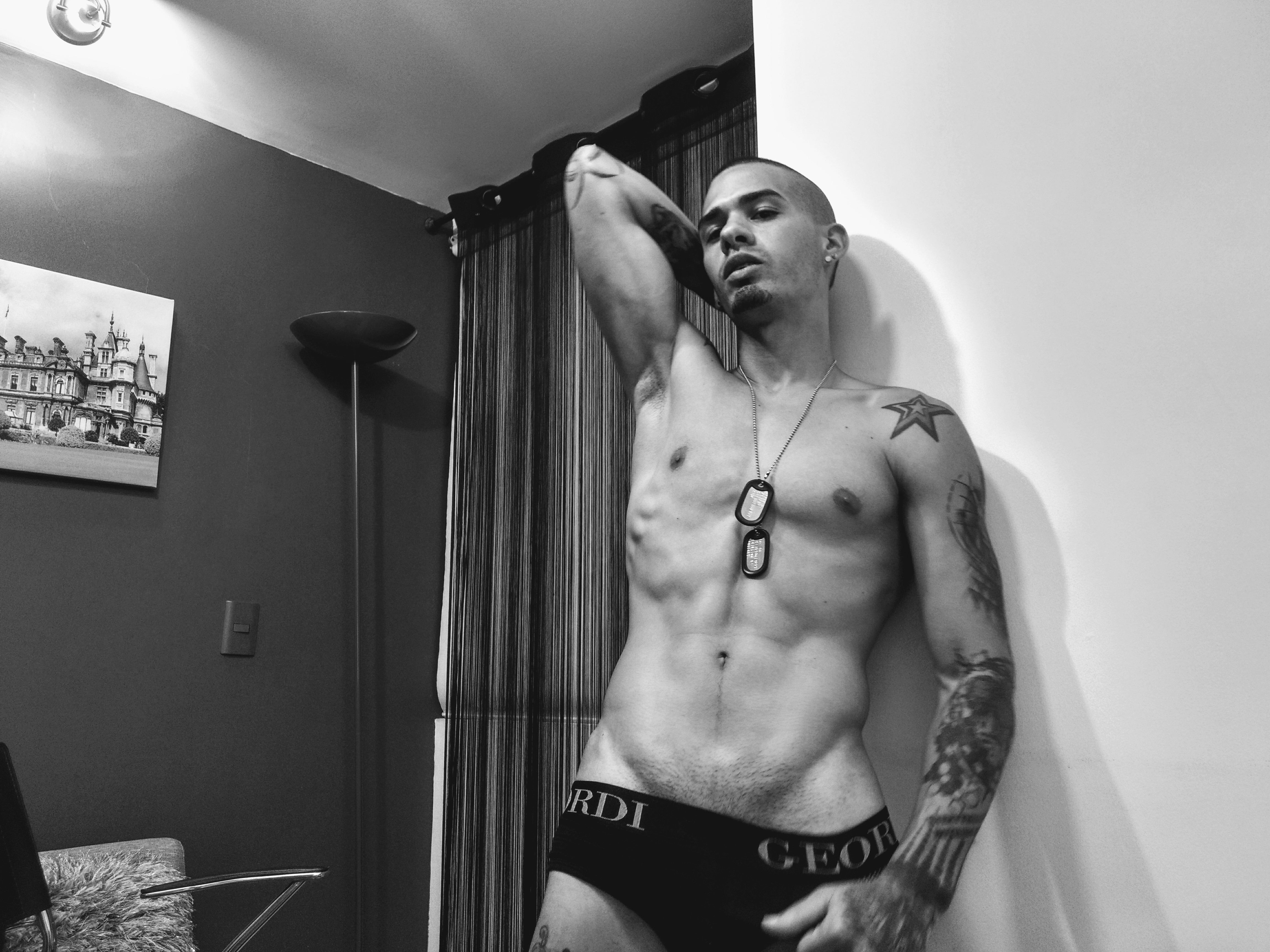 Foto de perfil de modelo de webcam de tyler_bing 
