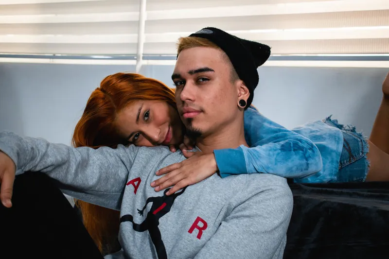 Performer deluxxee Photo 11