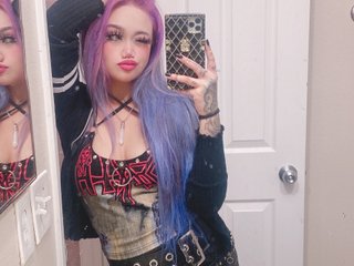 Image de profil du modèle de webcam CometCinders