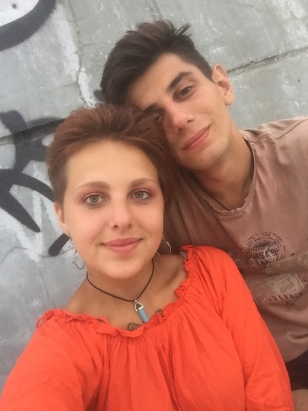 Artist CrownCouple Foto 5