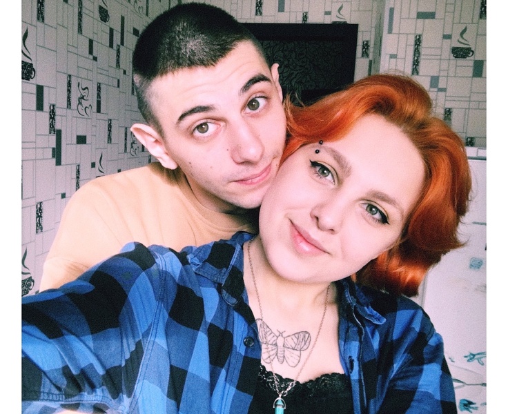 Artist CrownCouple Foto 6