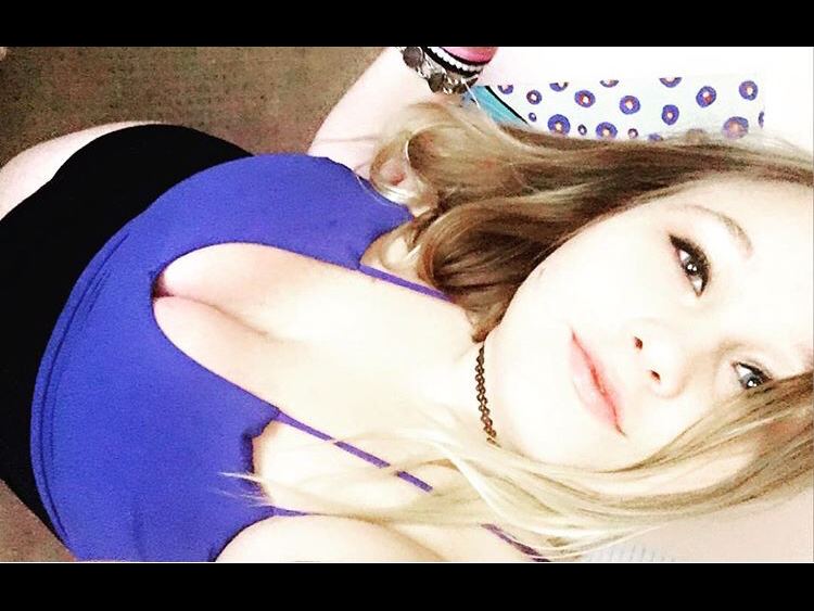 Image de profil du modèle de webcam Badfresh