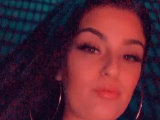 Image de profil du modèle de webcam LalluhLove