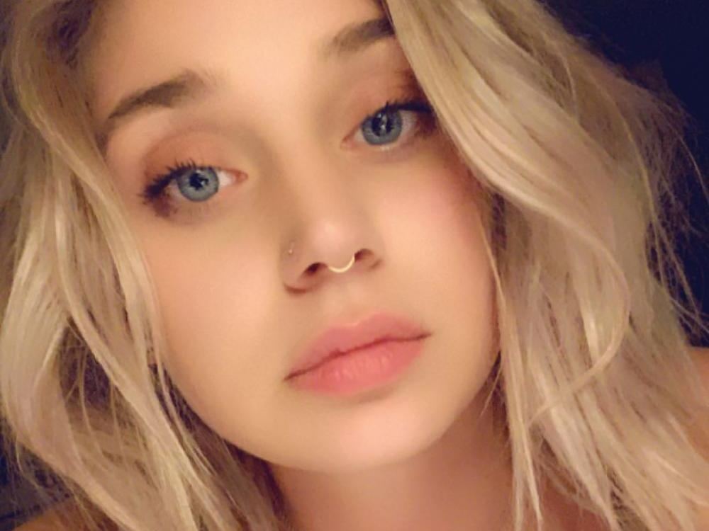 Abbie_Benz immagine del profilo del modello di cam