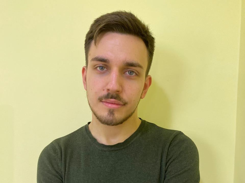 MaxBottom profielfoto van cam model 