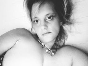 Lilianna_Alexander profilbild på webbkameramodell 