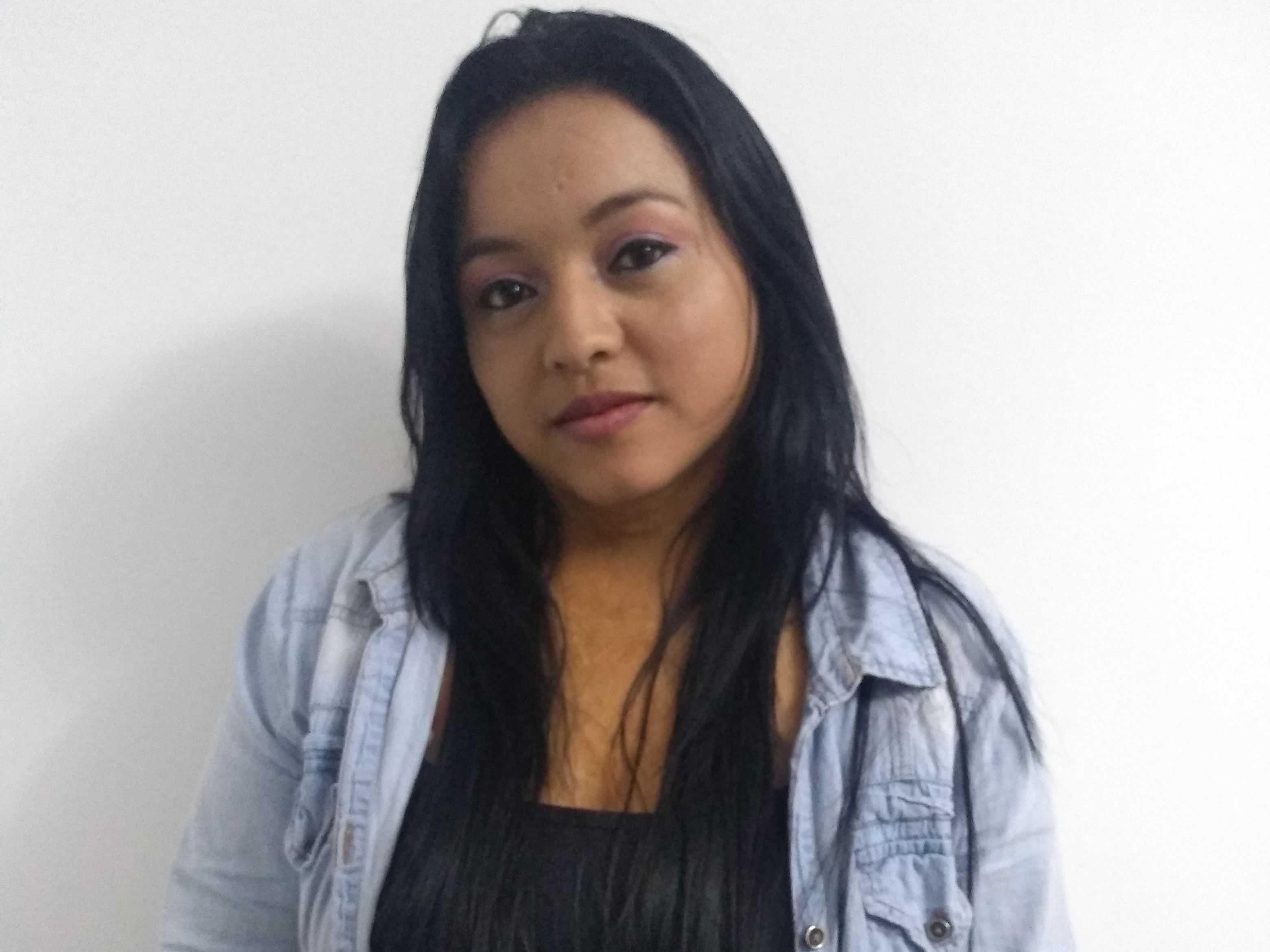 CamilaSoto profilbild på webbkameramodell 
