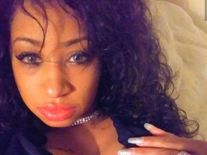 FancyBrielle profilbild på webbkameramodell 