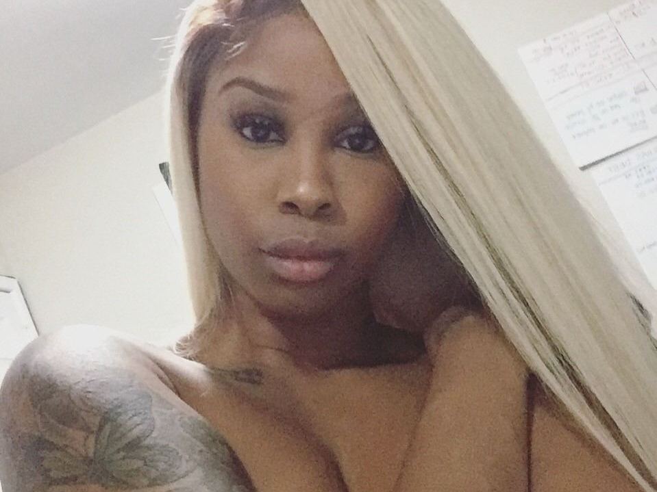 KokoMonroe immagine del profilo del modello di cam