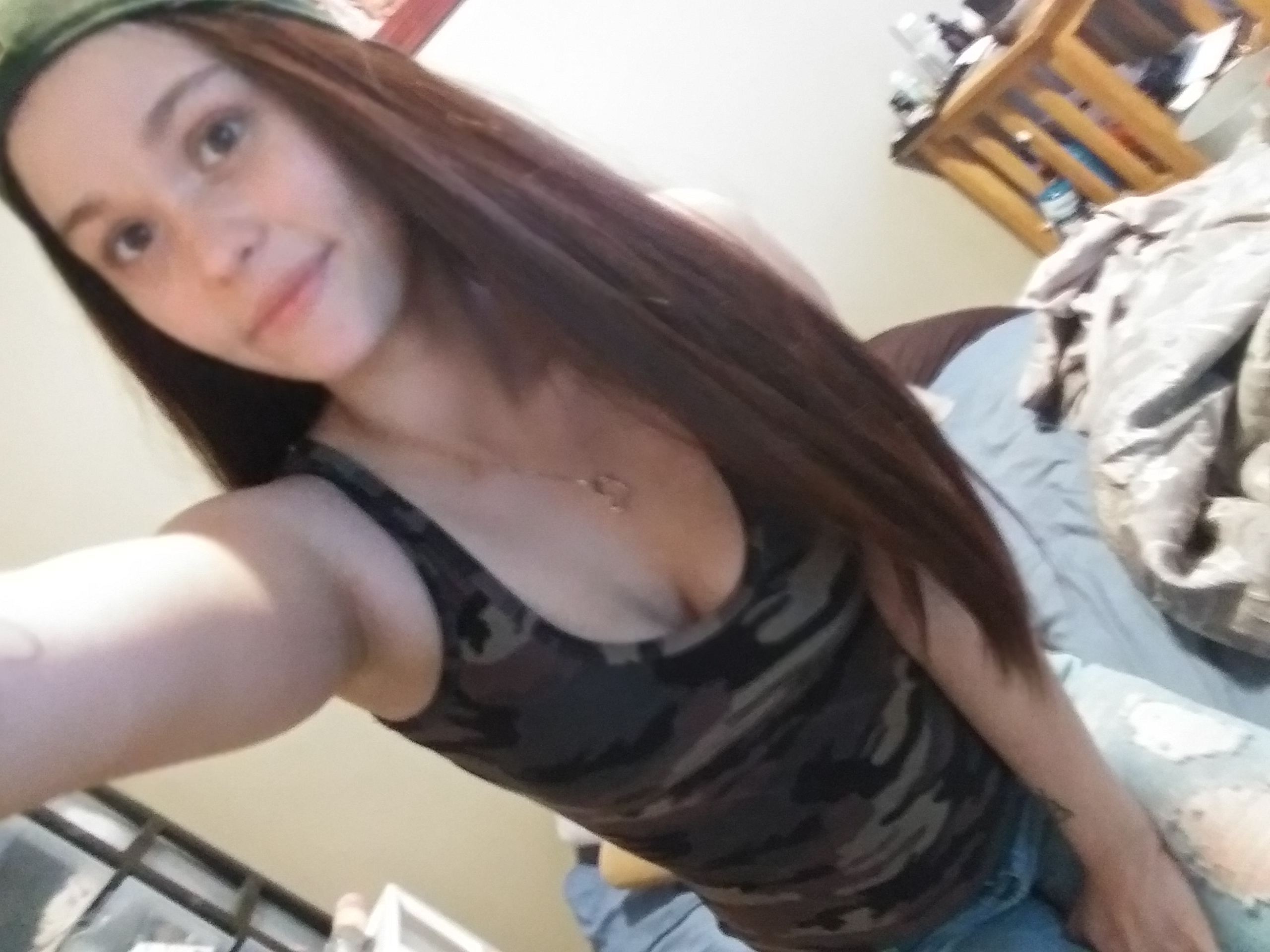 Foto de perfil de modelo de webcam de MiaSunshyyn 