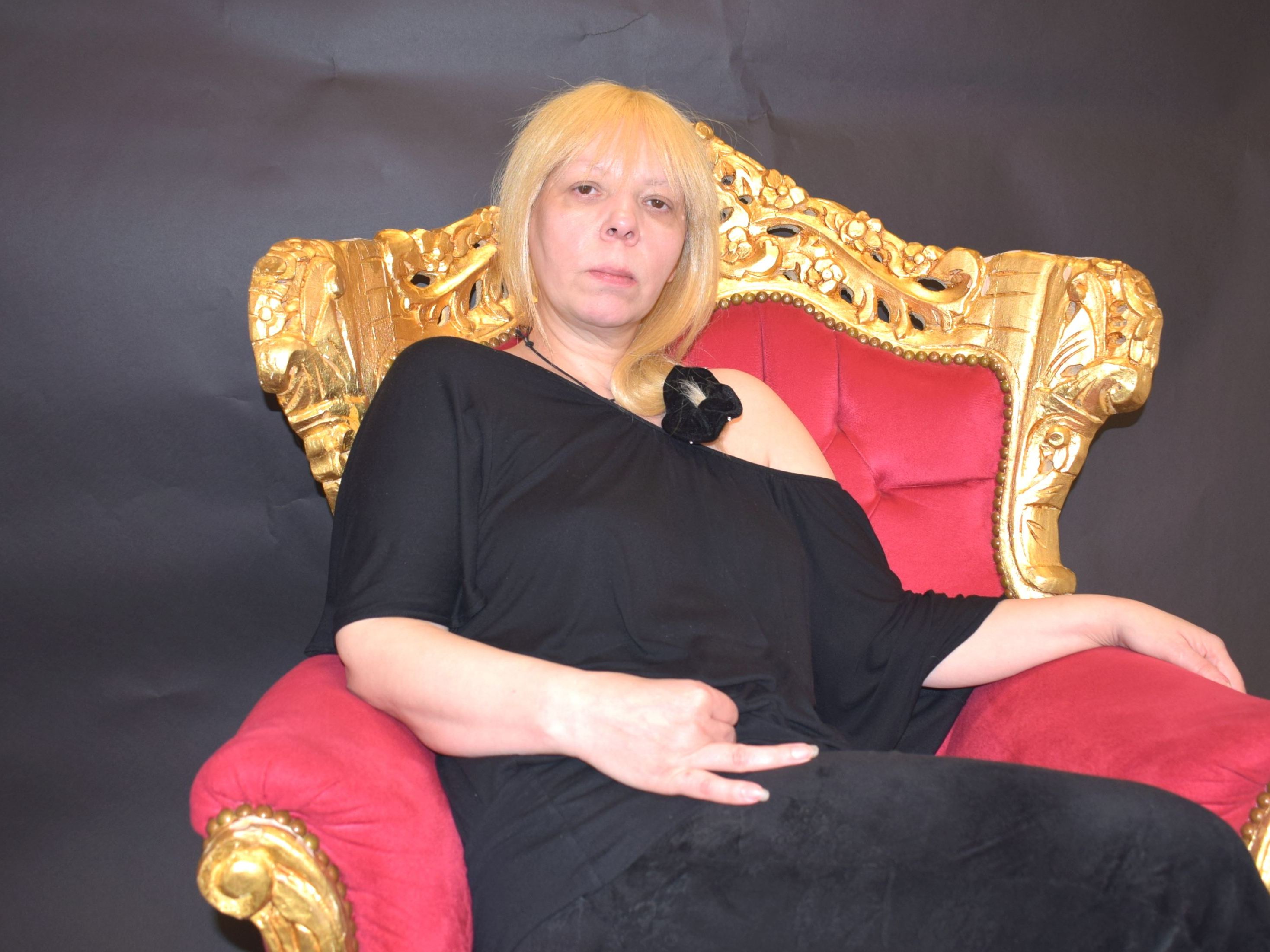 AnneMarie40 immagine del profilo del modello di cam