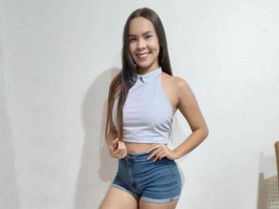 Imagen de perfil de modelo de cámara web de DulceeCandy