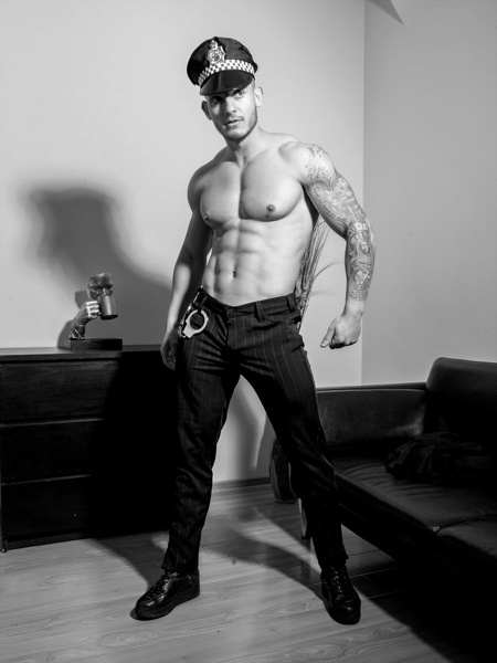 Intérprete TravisHoldenn Foto 11