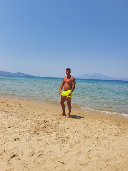 Intérprete TravisHoldenn Foto 12