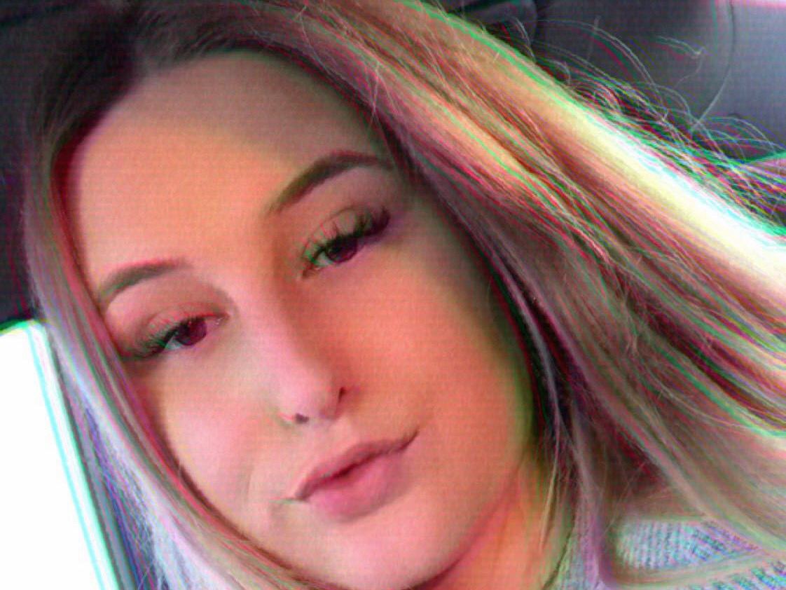 Image de profil du modèle de webcam katieeeluvvv