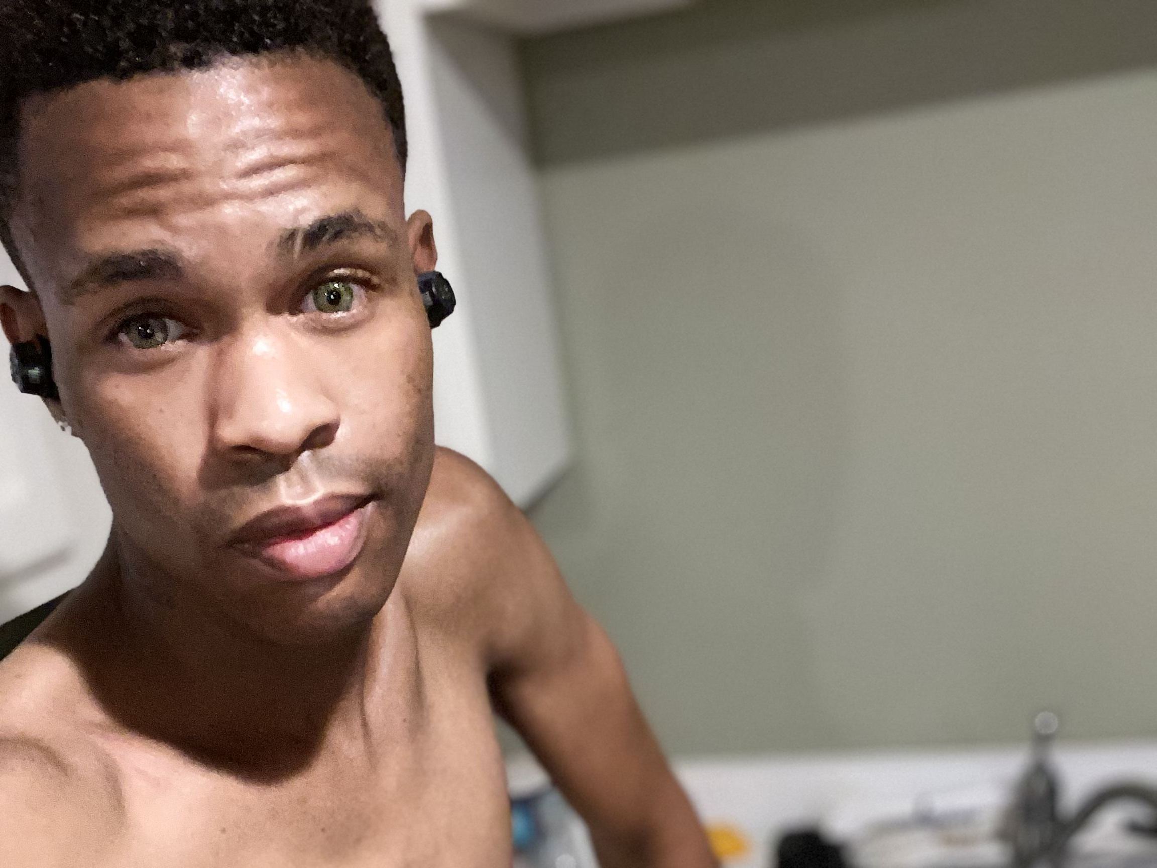 bottomprince profilbild på webbkameramodell 