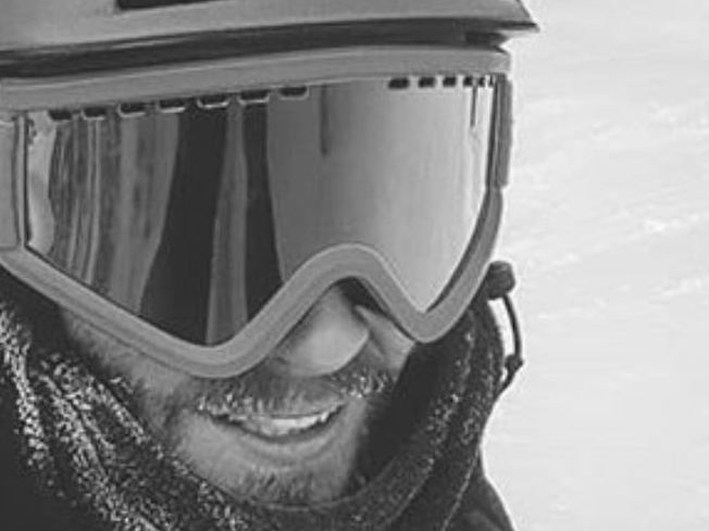 Imagen de perfil de modelo de cámara web de Nomad42