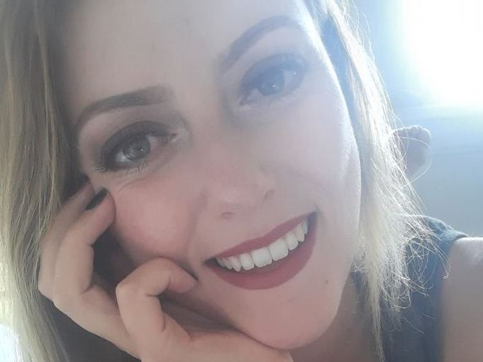 ZoeDeBoer profilbild på webbkameramodell 