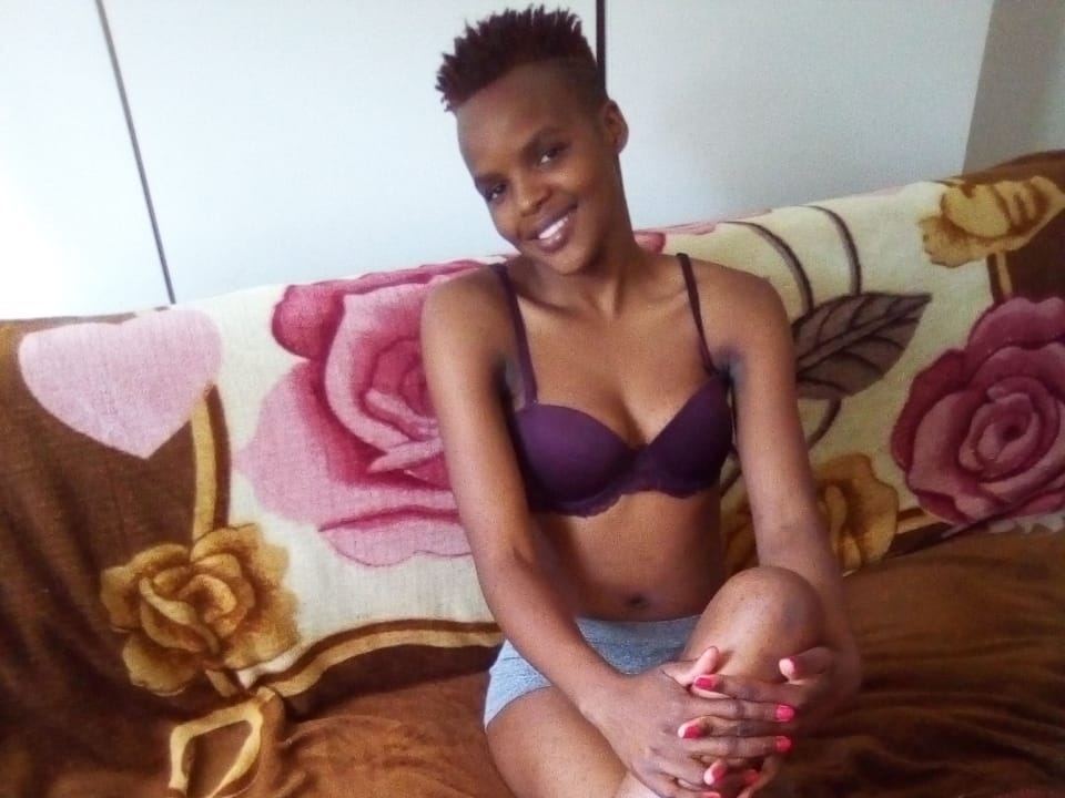 Image de profil du modèle de webcam eboneypixie