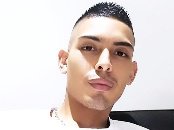 Image de profil du modèle de webcam JulianBenavides