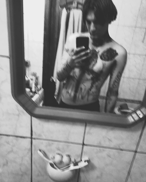 Performer JourGuy Photo 2