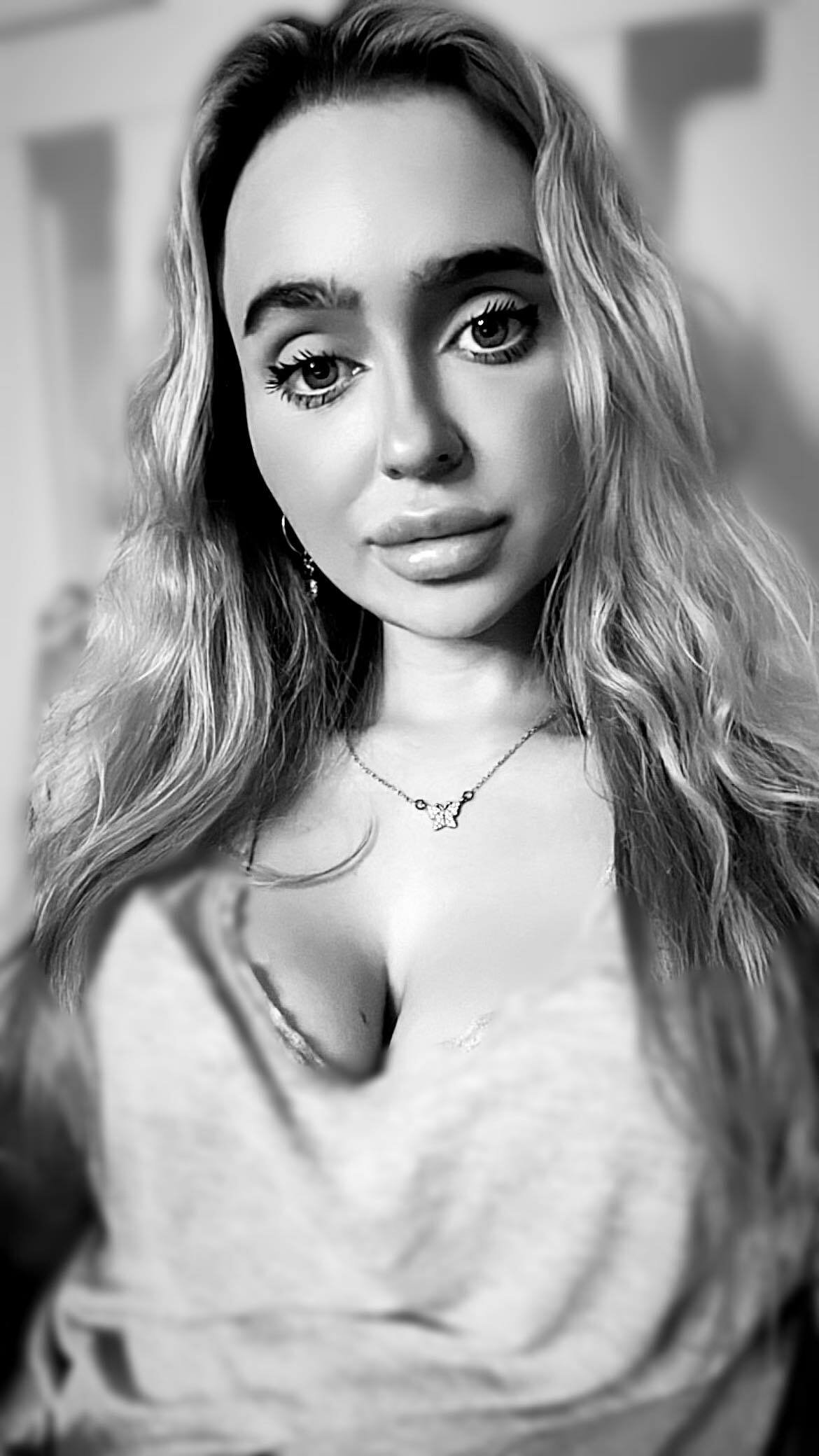 Interprète EnglishAngelica Photo 4