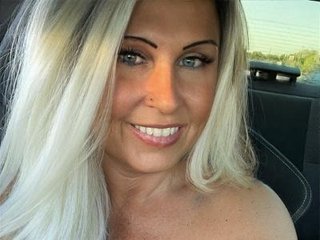 Imagen de perfil de modelo de cámara web de OliviaMichelle