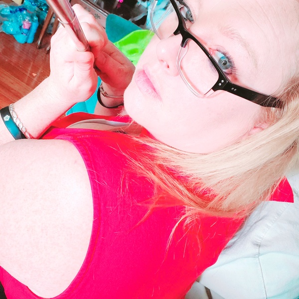 Performer IrvineDelicious Photo 3