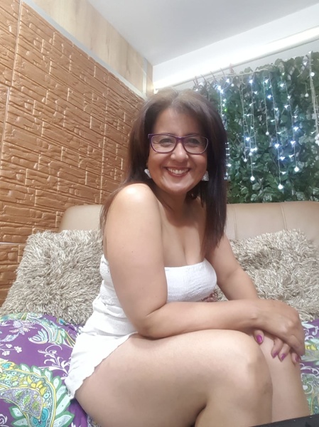 Interprete eva_mature Foto 8