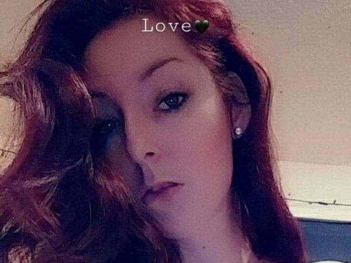 Image de profil du modèle de webcam Ariel_Jackson21