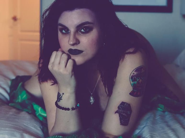MoonPrincess92 profilbild på webbkameramodell 