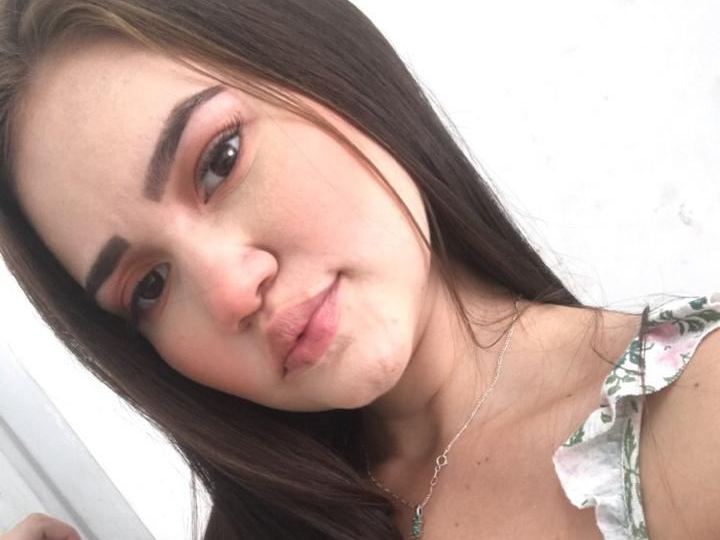 Rebeca_horny18 immagine del profilo del modello di cam