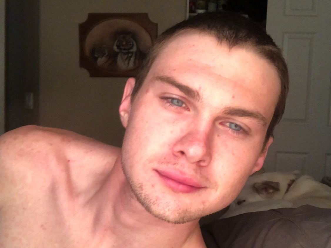 Zachhenny profielfoto van cam model 
