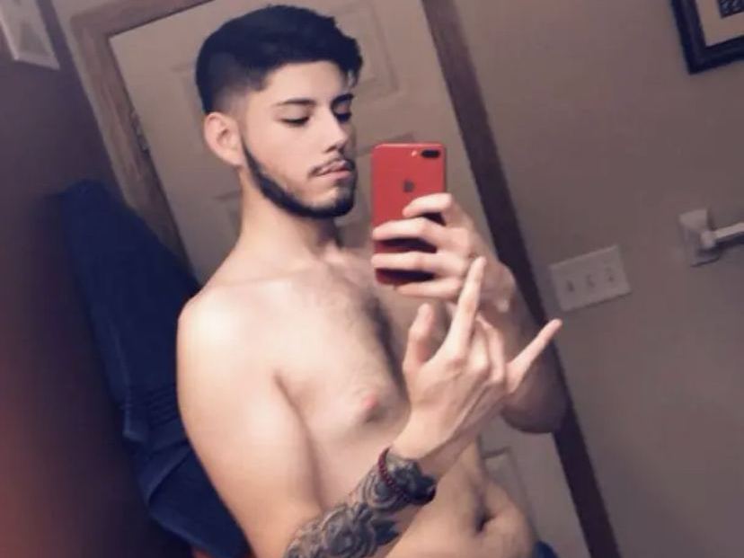 Tallcollegeboy cam model profile picture 