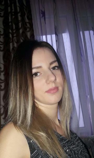 Interprète AnyaChase Photo 4